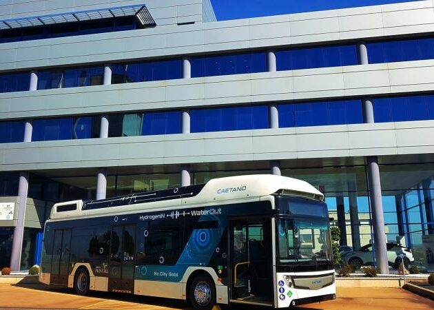 Toyota Motor Europe renforce son alliance stratégique avec CaetanoBus et Finlog dans le secteur des bus à hydrogène